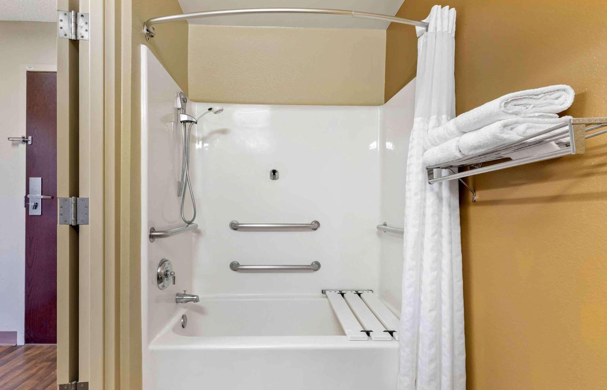 Extended Stay America Suites - Cleveland - Westlake Exterior photo
