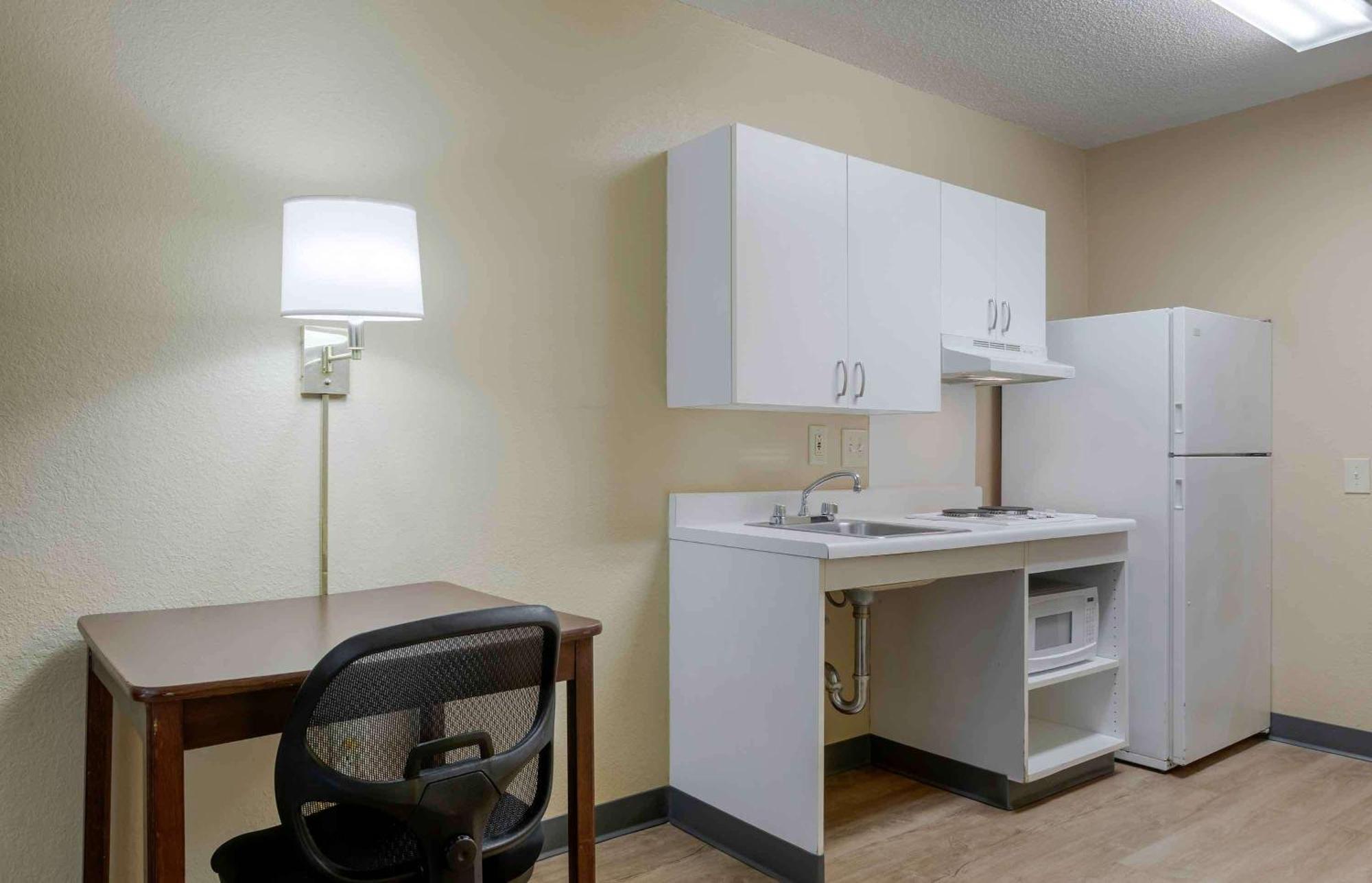Extended Stay America Suites - Cleveland - Westlake Exterior photo