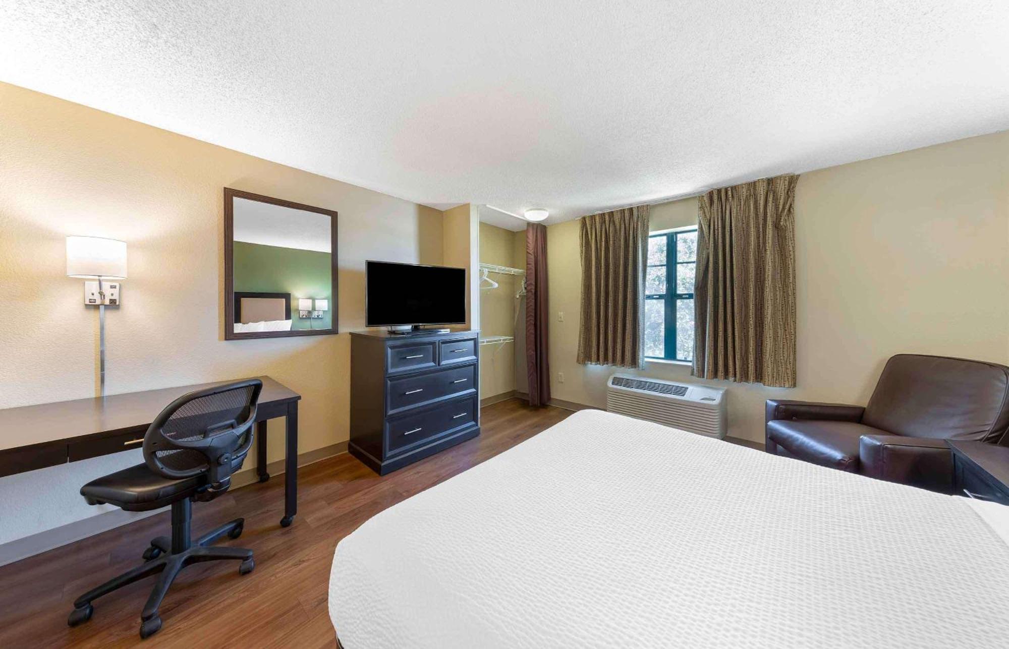Extended Stay America Suites - Cleveland - Westlake Exterior photo